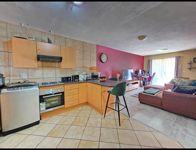 2 BEDROOM APARTMENT FOR SALE IN WILROPARK
